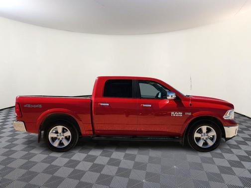 Case IH Red 2018 RAM 1500 ST