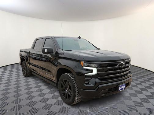 Black 2024 Chevrolet Silverado 1500 High Country