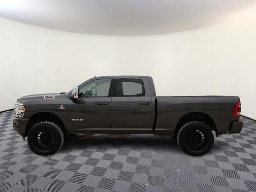 Granite Crystal Metallic Clearcoat 2024 RAM 2500 Laramie Crew Cab 4x4 6'4' Box