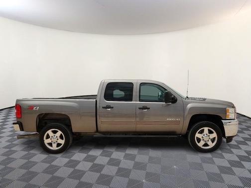 Mocha Steel Metallic 2014 Chevrolet Silverado 2500 LT
