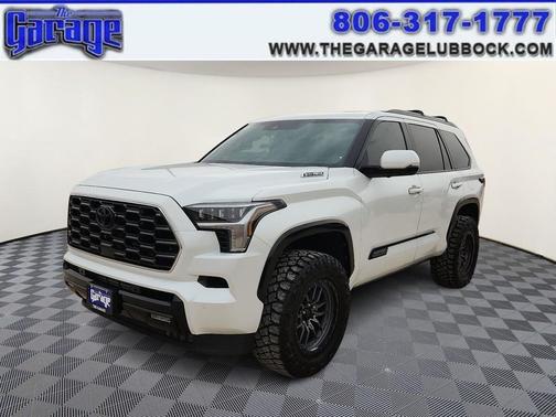 2024 Toyota Sequoia SR5