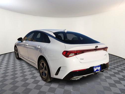 2021 Kia K5 LXS