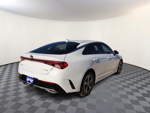 2021 Kia K5 LXS
