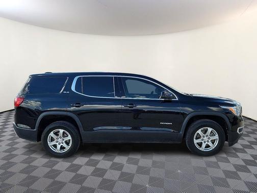 2019 GMC Acadia SLE-1