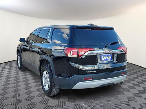 2019 GMC Acadia SLE-1