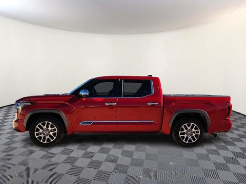 2022 Toyota Tundra Hybrid 1794 Edition