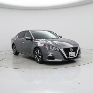 Gray 2021 Nissan Altima SV
