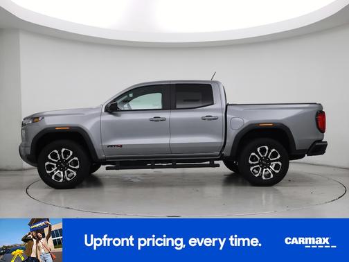 Gray 2025 GMC Canyon AT4