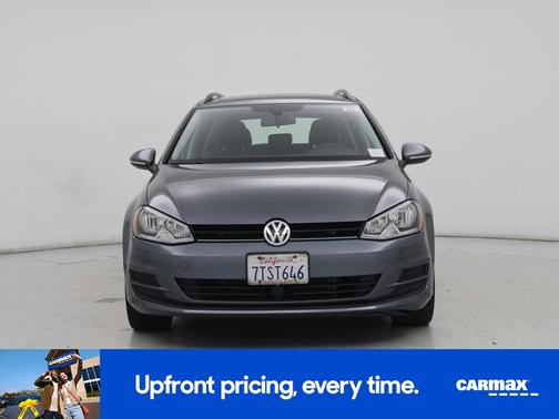 2016 Volkswagen Golf SE