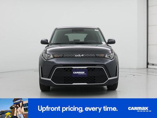 Gray 2025 Kia Soul LX