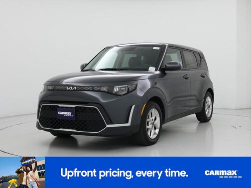 Gray 2025 Kia Soul LX