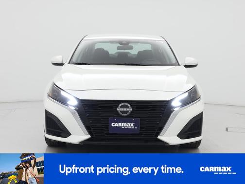 White 2023 Nissan Altima S