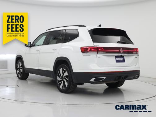 White 2024 Volkswagen Atlas SE w/Tech