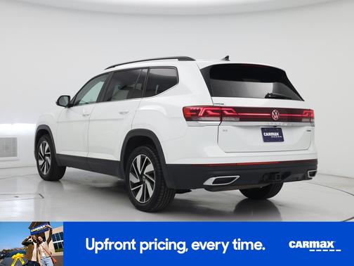 White 2024 Volkswagen Atlas SE w/Tech