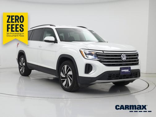 White 2024 Volkswagen Atlas SE w/Tech
