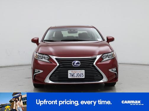2017 Lexus ES 300h 