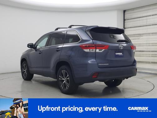 Blue 2019 Toyota Highlander LE