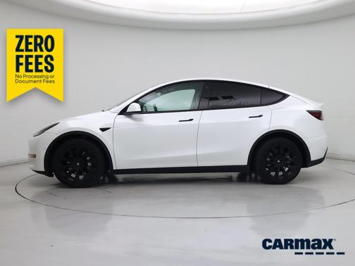 White 2022 Tesla Model Y Long Range