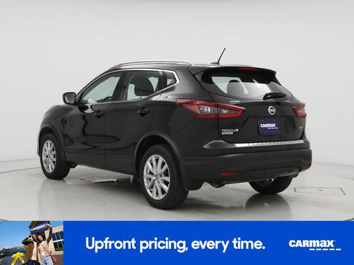 2022 Nissan Rogue Sport SV