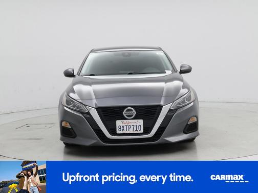 Gray 2021 Nissan Altima SV