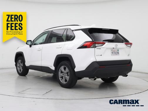White 2025 Toyota RAV4 Hybrid XLE