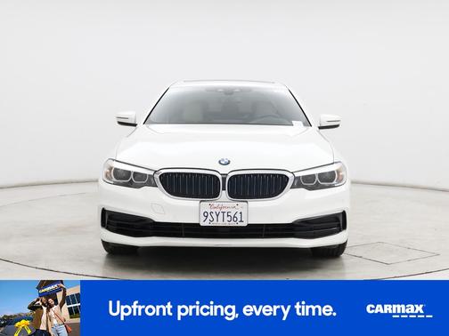 White 2019 BMW 530e iPerformance