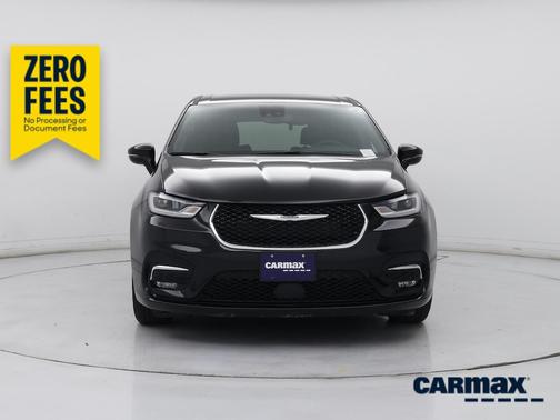Black 2025 Chrysler Pacifica Select
