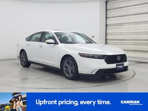 White 2024 Honda Accord EX