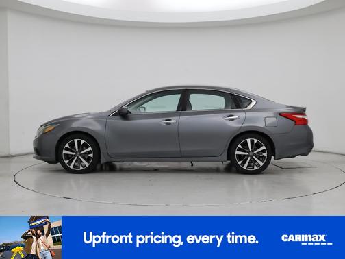 2016 Nissan Altima SR
