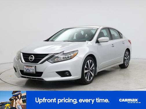2016 Nissan Altima SR