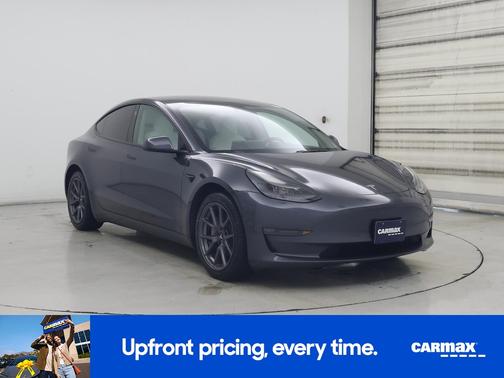 Gray 2022 Tesla Model 3 Long Range
