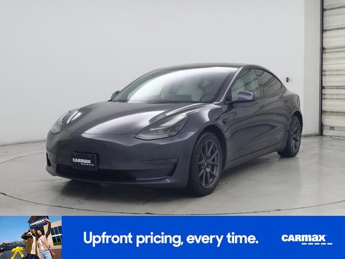 Gray 2022 Tesla Model 3 Long Range