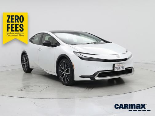 White 2024 Toyota Prius XLE