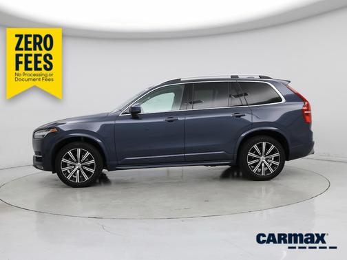 Blue 2019 Volvo XC90 T5 Momentum