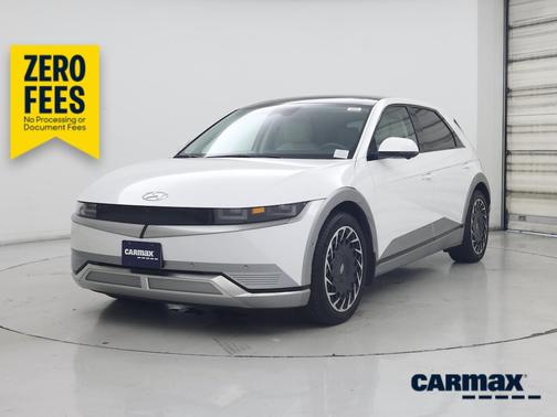 White 2023 Hyundai IONIQ 5 Limited