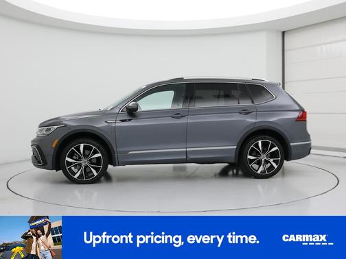 Gray 2022 Volkswagen Tiguan SEL R-Line