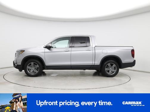 Silver 2023 Honda Ridgeline RTL-E