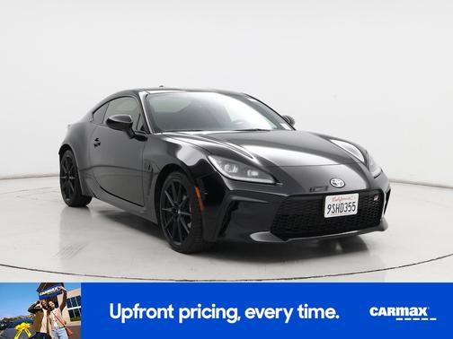 2025 Toyota GR86 Premium