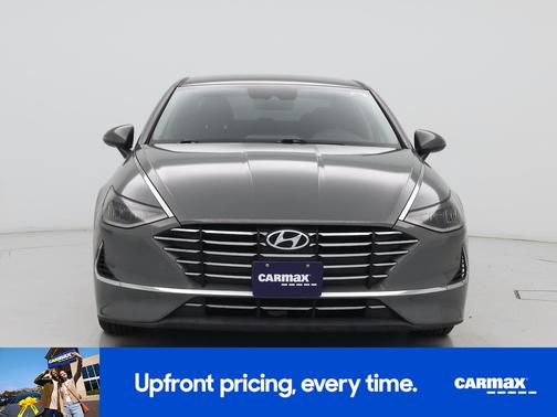 Gray 2023 Hyundai SONATA SE