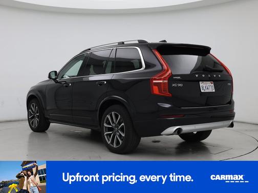 2019 Volvo XC90 T5 Momentum