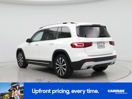 White 2023 Mercedes-Benz GLB 250