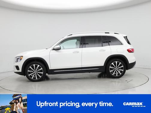 White 2023 Mercedes-Benz GLB 250