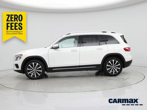 White 2023 Mercedes-Benz GLB 250