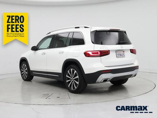 White 2023 Mercedes-Benz GLB 250