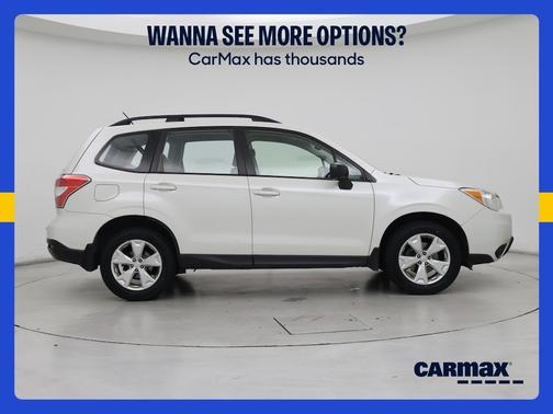 White 2015 Subaru Forester 2.5I