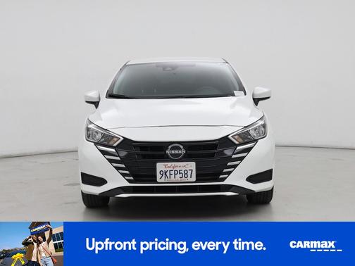 2023 Nissan Versa SV