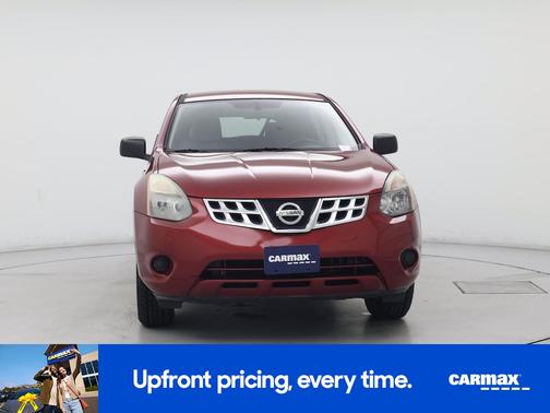 Red 2014 Nissan Rogue Select S