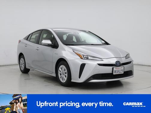 2019 Toyota Prius LE