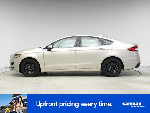 Gold 2019 Ford Fusion SE