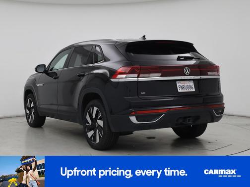 2025 Volkswagen Atlas Cross Sport SE w/Tech